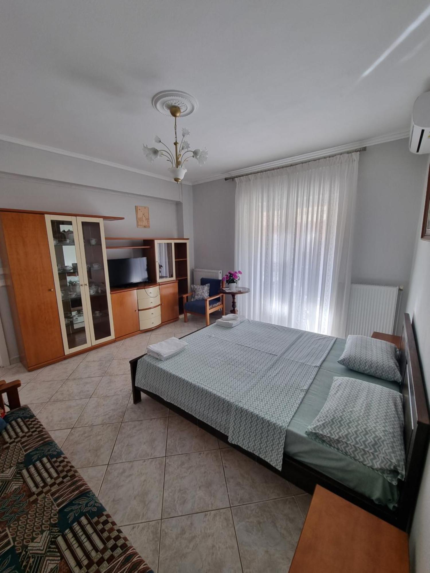 Eleni's Apartment Nea Iraklia